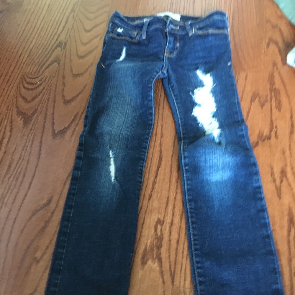 Blue skinny jeans